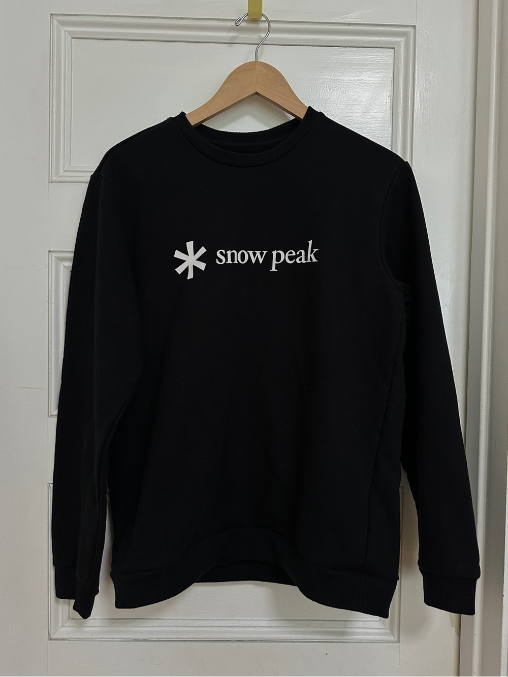 Snow Peak crewneck sweatshirt, black, size M